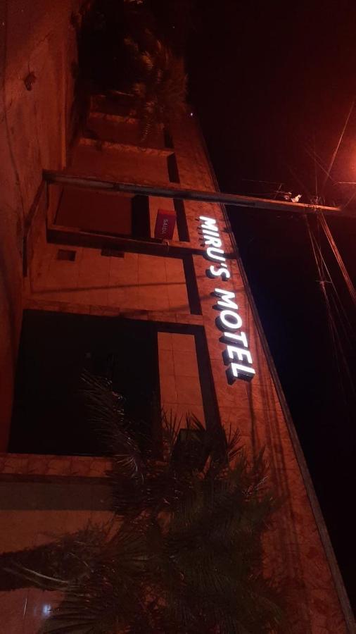 Miru'S Motel Rio Verde Exteriér fotografie